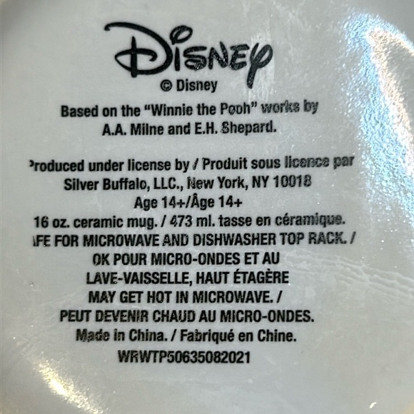 Disney Winnie Pooh Friends Tall Coffee Cup Mug Christmas Warmest Wishes on Back - Picture 6 of 10